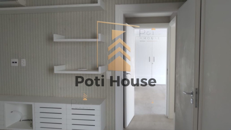 Imagem Imóvel com 4 Quartos à Venda, 170 m² em Petrópolis - Natal Imagem Imóvel com 4 Quartos à Venda, 170 m² em Petrópolis - Natal