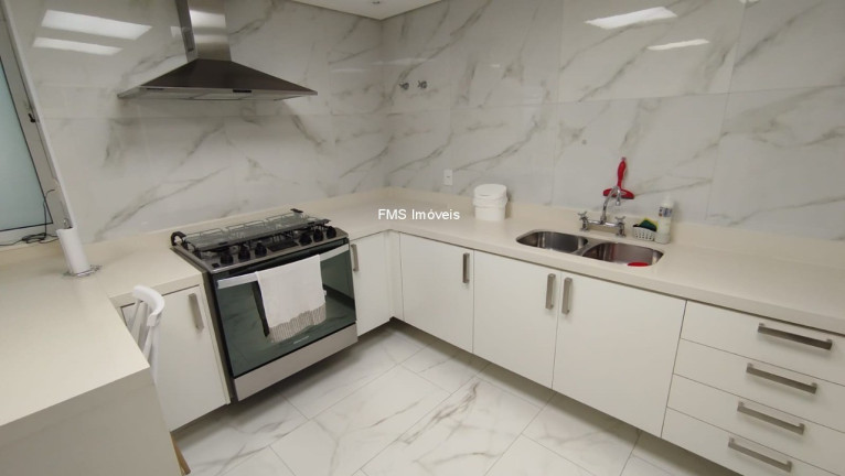 Imagem Imóvel com 4 Quartos para Alugar, 271 m² em Jardim Europa - São Paulo Imagem Imóvel com 4 Quartos para Alugar, 271 m² em Jardim Europa - São Paulo
