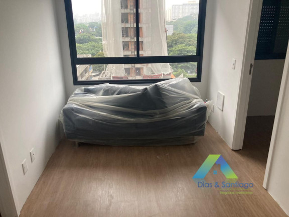 Apartamento com 2 Quartos para Alugar, 35 m² em Moema - São Paulo