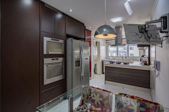 Imagem Imóvel com 4 Quartos à Venda, 206 m² em Vila Romana - São Paulo Imagem Imóvel com 4 Quartos à Venda, 206 m² em Vila Romana - São Paulo