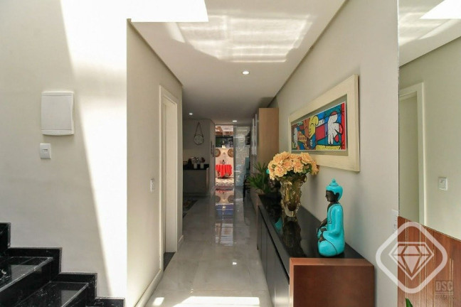 Imagem Casa com 2 Quartos à Venda, em Hípica - Porto Alegre Imagem Casa com 2 Quartos à Venda, em Hípica - Porto Alegre