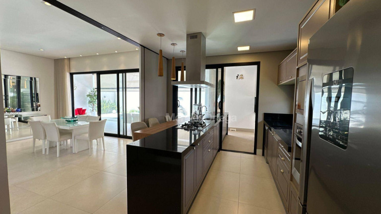 Imagem Casa com 4 Quartos à Venda, 450 m² em Alphaville Nova Esplanada - Votorantim Imagem Casa com 4 Quartos à Venda, 450 m² em Alphaville Nova Esplanada - Votorantim