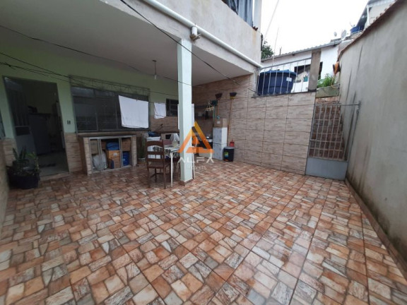 Imagem Casa com 4 Quartos à Venda, 120 m² Imagem Casa com 4 Quartos à Venda, 120 m²
