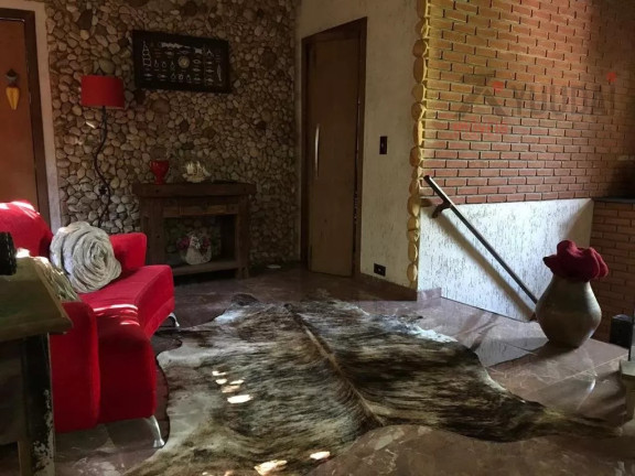 Imagem Casa com 2 Quartos à Venda, em Vila Suissa - Ribeirão Pires Imagem Casa com 2 Quartos à Venda, em Vila Suissa - Ribeirão Pires