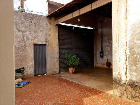 Imagem Casa com 2 Quartos à Venda, 313 m² em Centro - Pirassununga Imagem Casa com 2 Quartos à Venda, 313 m² em Centro - Pirassununga