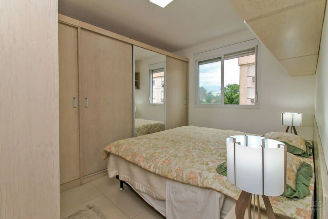 Imagem Imóvel com 2 Quartos à Venda, 56 m² em Cavalhada - Porto Alegre Imagem Imóvel com 2 Quartos à Venda, 56 m² em Cavalhada - Porto Alegre