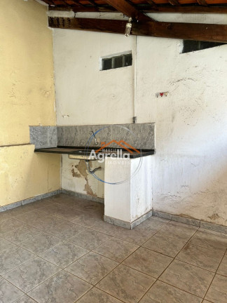 Imagem Casa com 3 Quartos à Venda, 158 m² em Mirante - Mogi Mirim Imagem Casa com 3 Quartos à Venda, 158 m² em Mirante - Mogi Mirim
