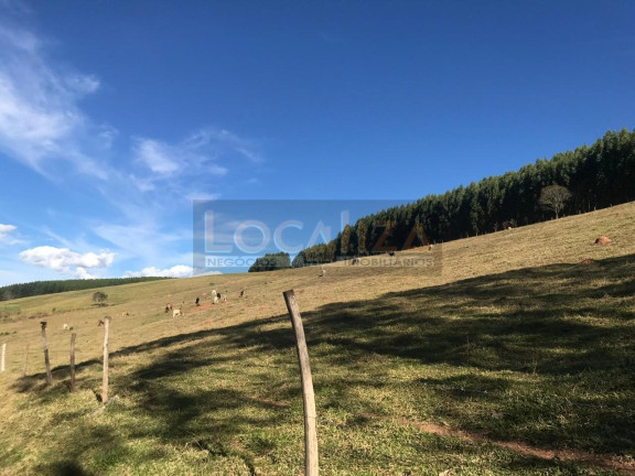 Imagem Imóvel com 2 Quartos à Venda, 100 m² em Baleiro Felicidade - Cunha Imagem Imóvel com 2 Quartos à Venda, 100 m² em Baleiro Felicidade - Cunha
