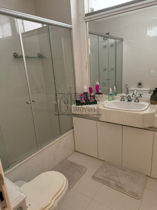 Imagem Casa com 4 Quartos à Venda, 270 m² em Barra Da Tijuca - Rio De Janeiro Imagem Casa com 4 Quartos à Venda, 270 m² em Barra Da Tijuca - Rio De Janeiro