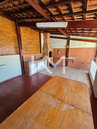 Imagem Casa com 3 Quartos à Venda, 145 m² em Jardim Santa Francisca - Guarulhos Imagem Casa com 3 Quartos à Venda, 145 m² em Jardim Santa Francisca - Guarulhos