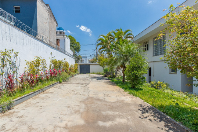 Imagem Casa com 4 Quartos à Venda, 332 m² em Moema - São Paulo Imagem Casa com 4 Quartos à Venda, 332 m² em Moema - São Paulo