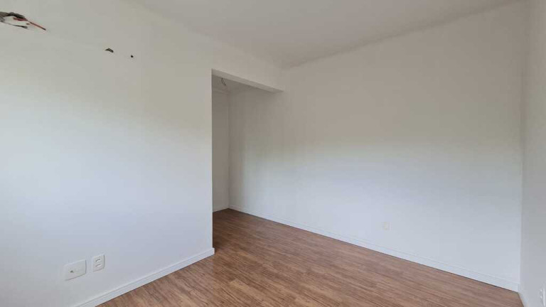 Imagem Imóvel com 3 Quartos à Venda, 85 m² em Santo Antônio - Porto Alegre Imagem Imóvel com 3 Quartos à Venda, 85 m² em Santo Antônio - Porto Alegre