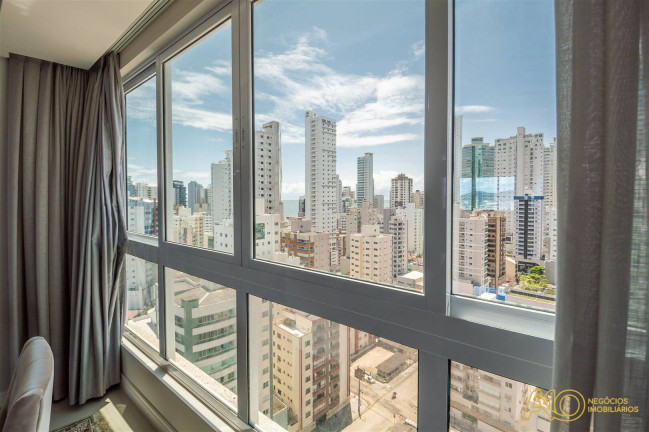 Imagem Apartamento com 4 Quartos à Venda, 143 m² em Barra Sul - Balneário Camboriú Imagem Apartamento com 4 Quartos à Venda, 143 m² em Barra Sul - Balneário Camboriú