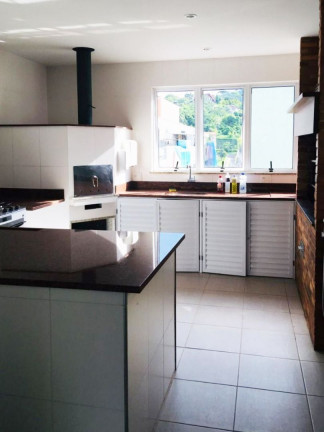 Imagem Apartamento com 3 Quartos à Venda, 143 m² em Agriões - Teresópolis