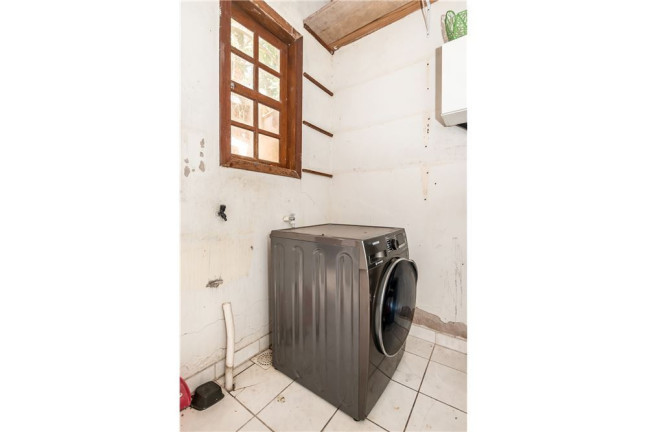 Imagem Casa com 3 Quartos à Venda, 123 m² em Menino Deus - Porto Alegre Imagem Casa com 3 Quartos à Venda, 123 m² em Menino Deus - Porto Alegre