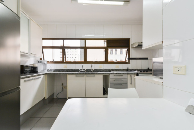 Imagem Apartamento com 3 Quartos à Venda, 127 m² em Moema - São Paulo Imagem Apartamento com 3 Quartos à Venda, 127 m² em Moema - São Paulo