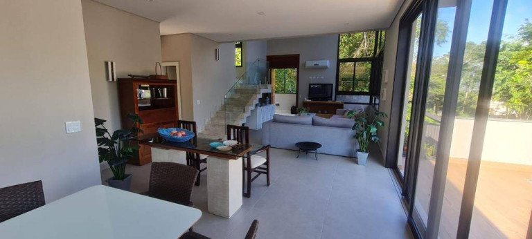 Imagem Casa de Condomínio com 4 Quartos à Venda, 610 m² em Lagoinha - Ubatuba Imagem Casa de Condomínio com 4 Quartos à Venda, 610 m² em Lagoinha - Ubatuba