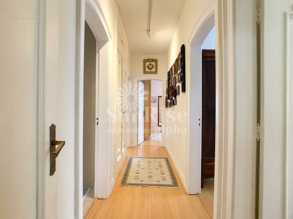 Imagem Casa com 4 Quartos à Venda, 272 m² em Morada Dos Pássaros - Barueri Imagem Casa com 4 Quartos à Venda, 272 m² em Morada Dos Pássaros - Barueri