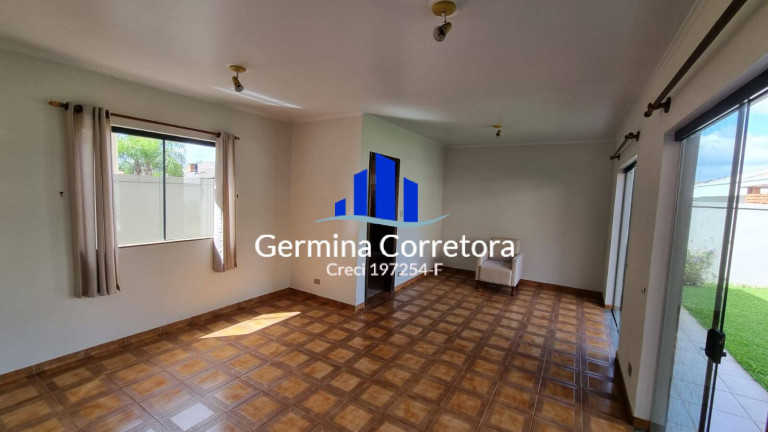 Imagem Casa com 3 Quartos à Venda, 266 m² em Alphaville - Santana De Parnaíba Imagem Casa com 3 Quartos à Venda, 266 m² em Alphaville - Santana De Parnaíba