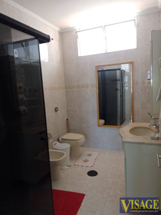 Imagem Casa com 3 Quartos à Venda, 168 m² em Centro - Jacareí Imagem Casa com 3 Quartos à Venda, 168 m² em Centro - Jacareí