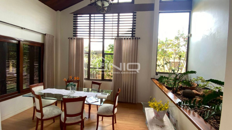 Imagem Casa com 3 Quartos à Venda, 211 m² em Menino Deus - Pato Branco Imagem Casa com 3 Quartos à Venda, 211 m² em Menino Deus - Pato Branco