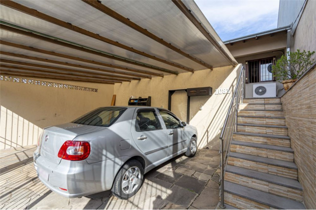 Imagem Casa com 3 Quartos à Venda, em São José - Canoas Imagem Casa com 3 Quartos à Venda, em São José - Canoas