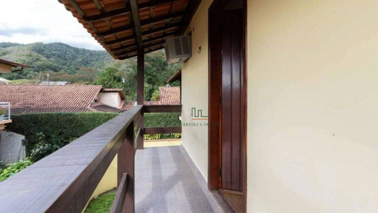 Imagem Casa com 4 Quartos à Venda, 250 m² em Itaipu - Niterói Imagem Casa com 4 Quartos à Venda, 250 m² em Itaipu - Niterói