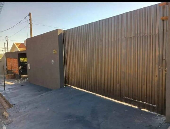 Imagem Casa com 2 Quartos à Venda, 281 m² em Residencial Araucárias - Arapongas Imagem Casa com 2 Quartos à Venda, 281 m² em Residencial Araucárias - Arapongas