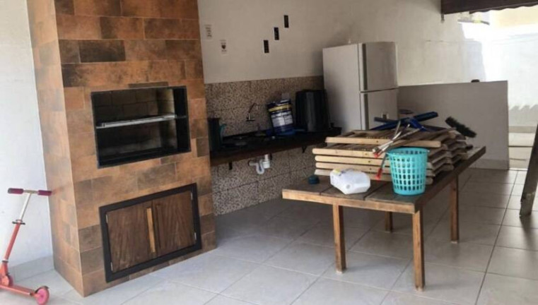Imagem Casa com 3 Quartos à Venda, 300 m² em Jardim Das Palmeiras - Itanhaém Imagem Casa com 3 Quartos à Venda, 300 m² em Jardim Das Palmeiras - Itanhaém