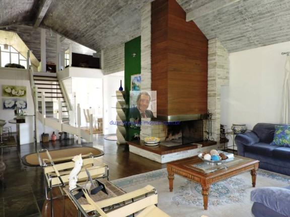 Imagem Casa com 3 Quartos à Venda, 400 m² em Residencial Euroville - Carapicuíba Imagem Casa com 3 Quartos à Venda, 400 m² em Residencial Euroville - Carapicuíba