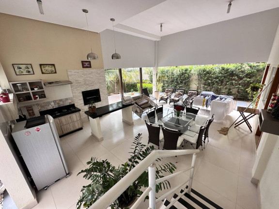 Imagem Casa de Condomínio com 4 Quartos à Venda, 295 m² em Jardim Imperial - Cuiabá Imagem Casa de Condomínio com 4 Quartos à Venda, 295 m² em Jardim Imperial - Cuiabá