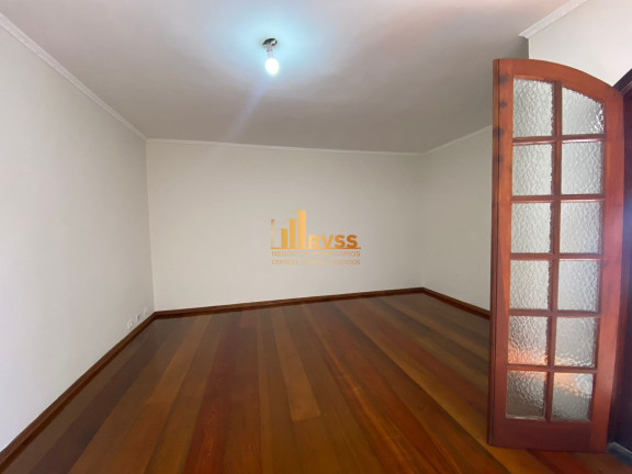 Imagem Sobrado com 3 Quartos à Venda, 183 m² em Jardim Itapoan - Santo André Imagem Sobrado com 3 Quartos à Venda, 183 m² em Jardim Itapoan - Santo André