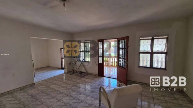 Imagem Casa com 3 Quartos à Venda, 300 m² em Jardim Estoril Iv - Bauru Imagem Casa com 3 Quartos à Venda, 300 m² em Jardim Estoril Iv - Bauru