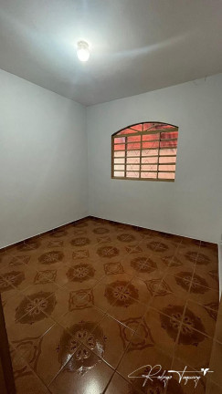 Imagem Casa com 3 Quartos à Venda, 250 m² em Setor Faiçalville - Goiânia Imagem Casa com 3 Quartos à Venda, 250 m² em Setor Faiçalville - Goiânia