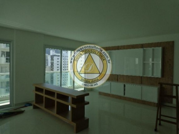 Apartamento com 3 Quartos à Venda ou Locação, 175 m² em Centro - Guarujá