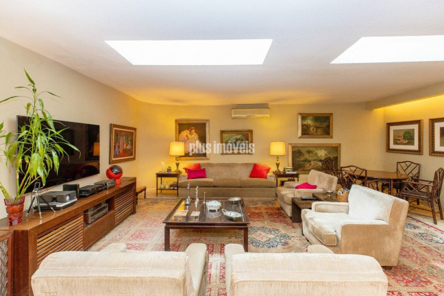 Imagem Casa com 3 Quartos à Venda, 400 m² em Morumbi - São Paulo Imagem Casa com 3 Quartos à Venda, 400 m² em Morumbi - São Paulo