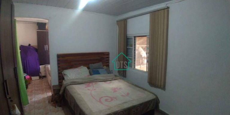 Imagem Casa com 7 Quartos à Venda, 180 m² em Vila União (zona Leste) - São Paulo