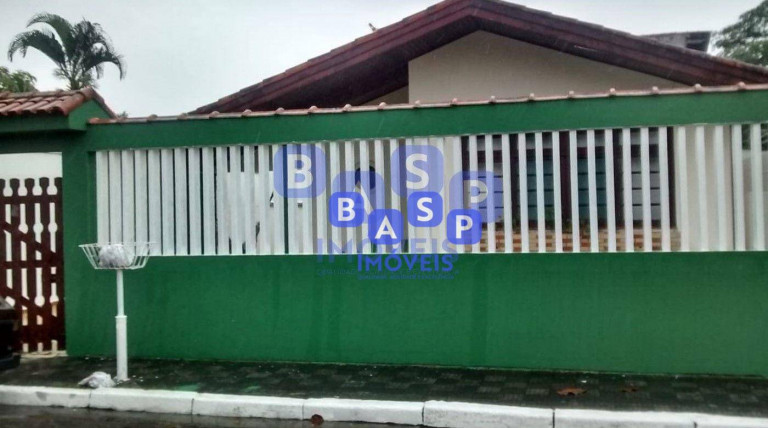 Imagem Casa com 2 Quartos à Venda, 144 m² em Suarão - Itanhaém Imagem Casa com 2 Quartos à Venda, 144 m² em Suarão - Itanhaém