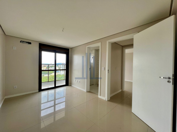Imagem Cobertura com 4 Quartos à Venda, 234 m² em Nossa Senhora Medianeira - Santa Maria Imagem Cobertura com 4 Quartos à Venda, 234 m² em Nossa Senhora Medianeira - Santa Maria