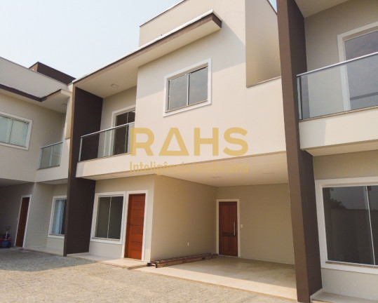 Casa com 3 Quartos à Venda, 154 m² em Bom Retiro - Joinville