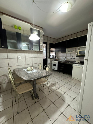 Imagem Apartamento com 3 Quartos à Venda, 107 m² em Centro - Florianópolis Imagem Apartamento com 3 Quartos à Venda, 107 m² em Centro - Florianópolis