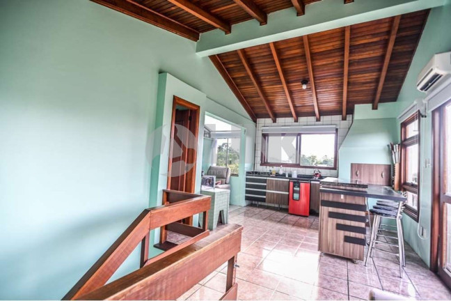 Imagem Imóvel com 3 Quartos à Venda, 163 m² em Teresópolis - Porto Alegre Imagem Imóvel com 3 Quartos à Venda, 163 m² em Teresópolis - Porto Alegre