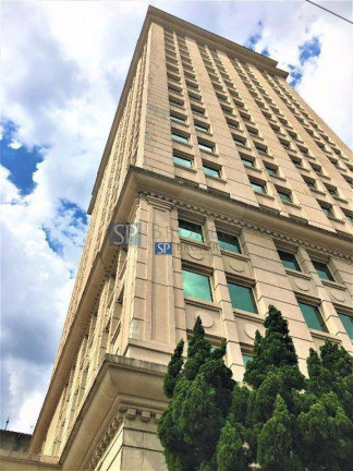 Imagem Sala Comercial à Venda ou Locação, 304 m² em Vila Olímpia - São Paulo Imagem Sala Comercial à Venda ou Locação, 304 m² em Vila Olímpia - São Paulo