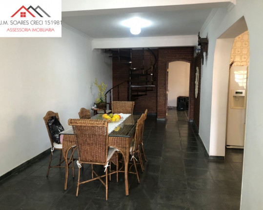 Imagem Sobrado com 3 Quartos à Venda, 282 m² em Cresciúma - Caieiras Imagem Sobrado com 3 Quartos à Venda, 282 m² em Cresciúma - Caieiras