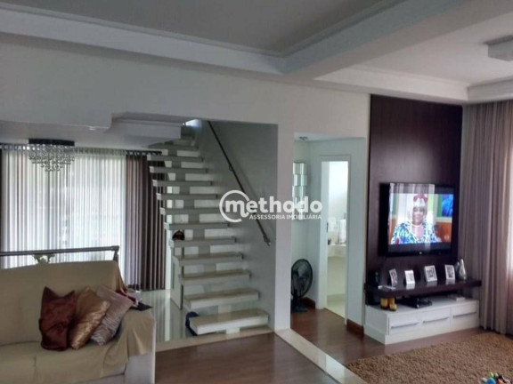 Imagem Casa com 3 Quartos à Venda, 350 m² em Swiss Park - Campinas Imagem Casa com 3 Quartos à Venda, 350 m² em Swiss Park - Campinas