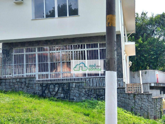 Imagem Casa com 3 Quartos à Venda, 353 m² em Sumaré - São Paulo Imagem Casa com 3 Quartos à Venda, 353 m² em Sumaré - São Paulo