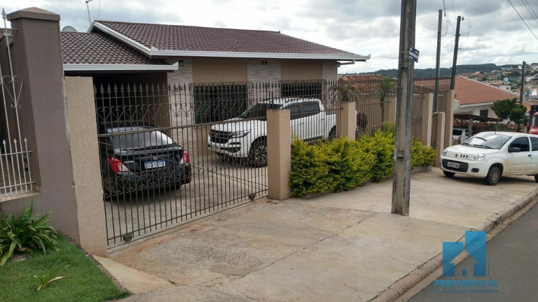 Imagem Casa com 4 Quartos à Venda, 157 m² em Contorno - Ponta Grossa Imagem Casa com 4 Quartos à Venda, 157 m² em Contorno - Ponta Grossa