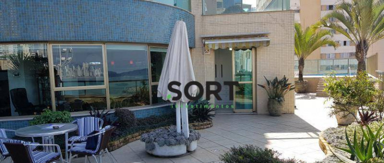 Imagem Apartamento com 3 Quartos à Venda, 365 m² em Centro - Balneário Camboriú