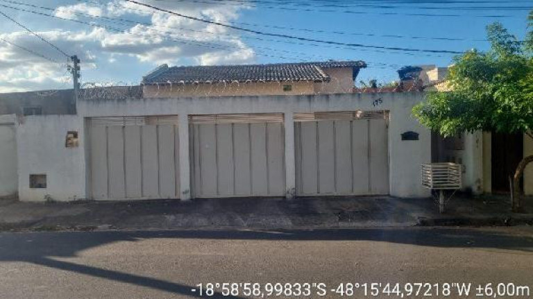Casa com 2 Quartos à Venda, 109 m² em Shopping Park - Uberlandia