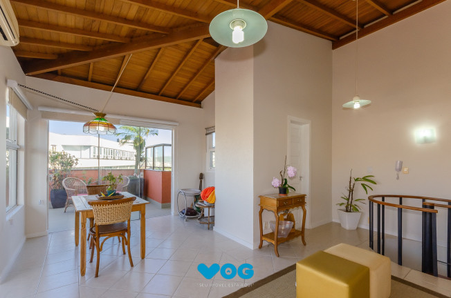 Imagem Imóvel com 2 Quartos à Venda, 151 m² em Petrópolis - Porto Alegre